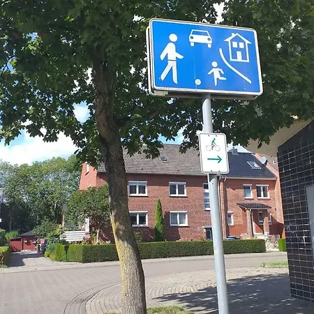Dat Sottje Huus Wilhelmshaven Exterior photo